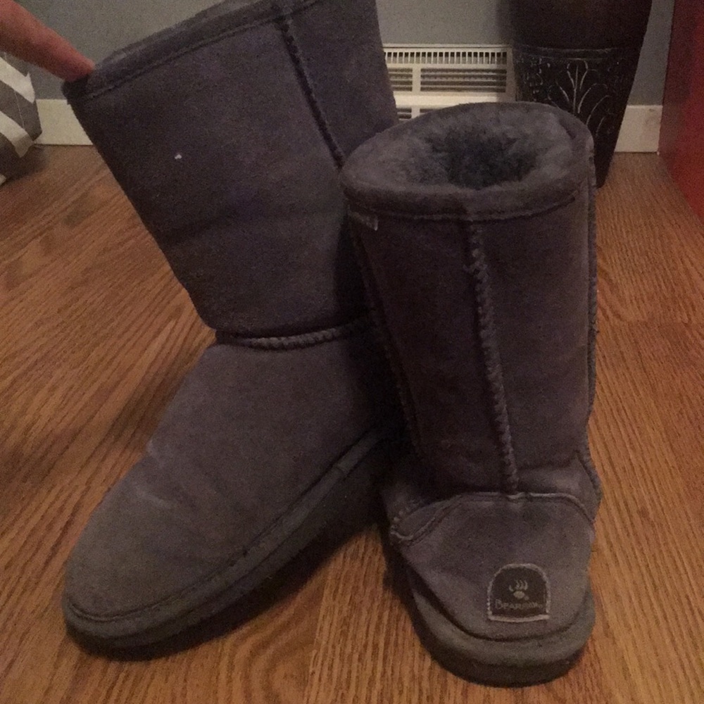 Grey bear paw boots